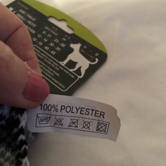 Small dog sweater - Picture 2 of 3